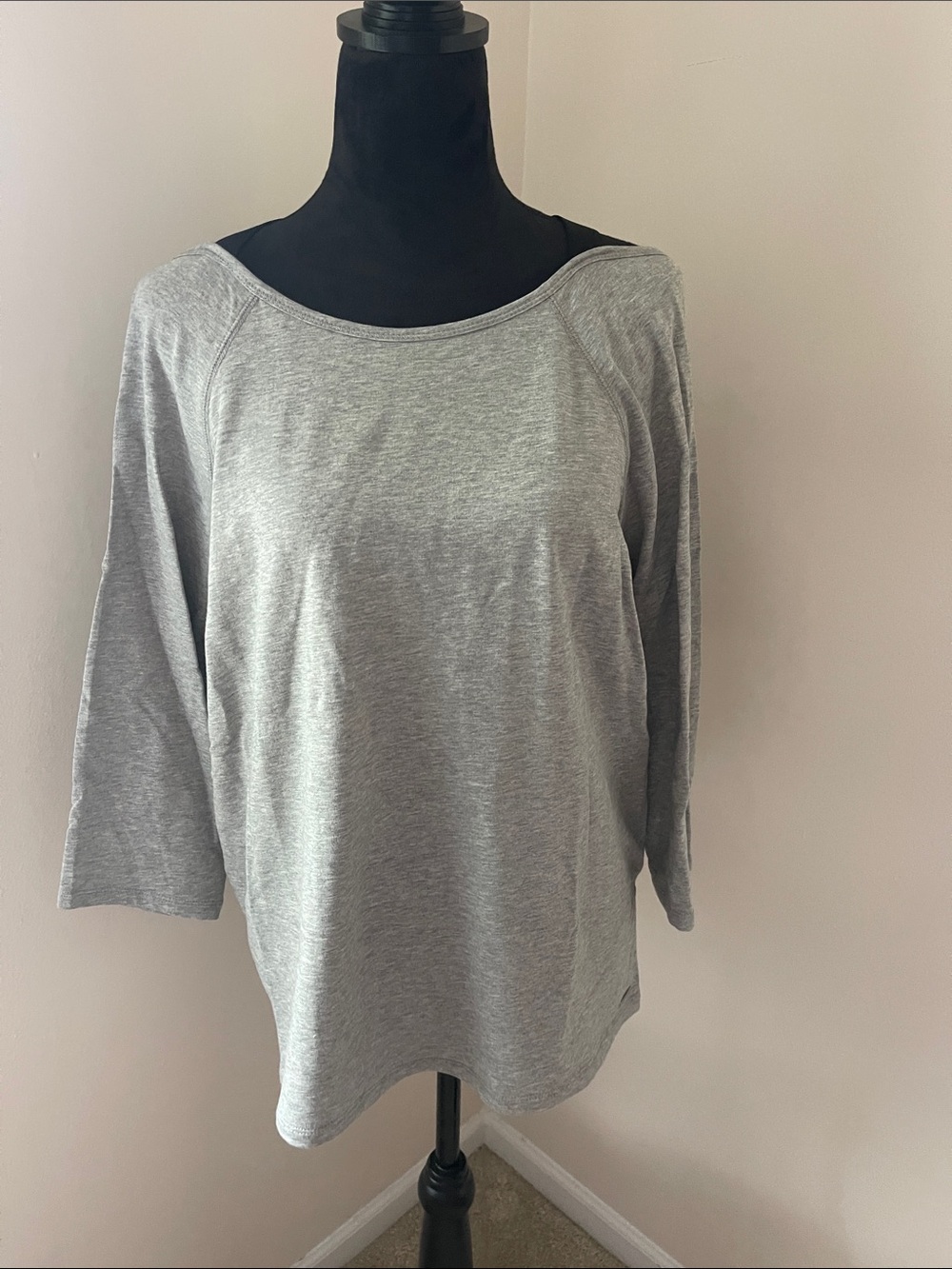Ivanka Trump Light Gray Boatneck 3/4 Sleeve Top